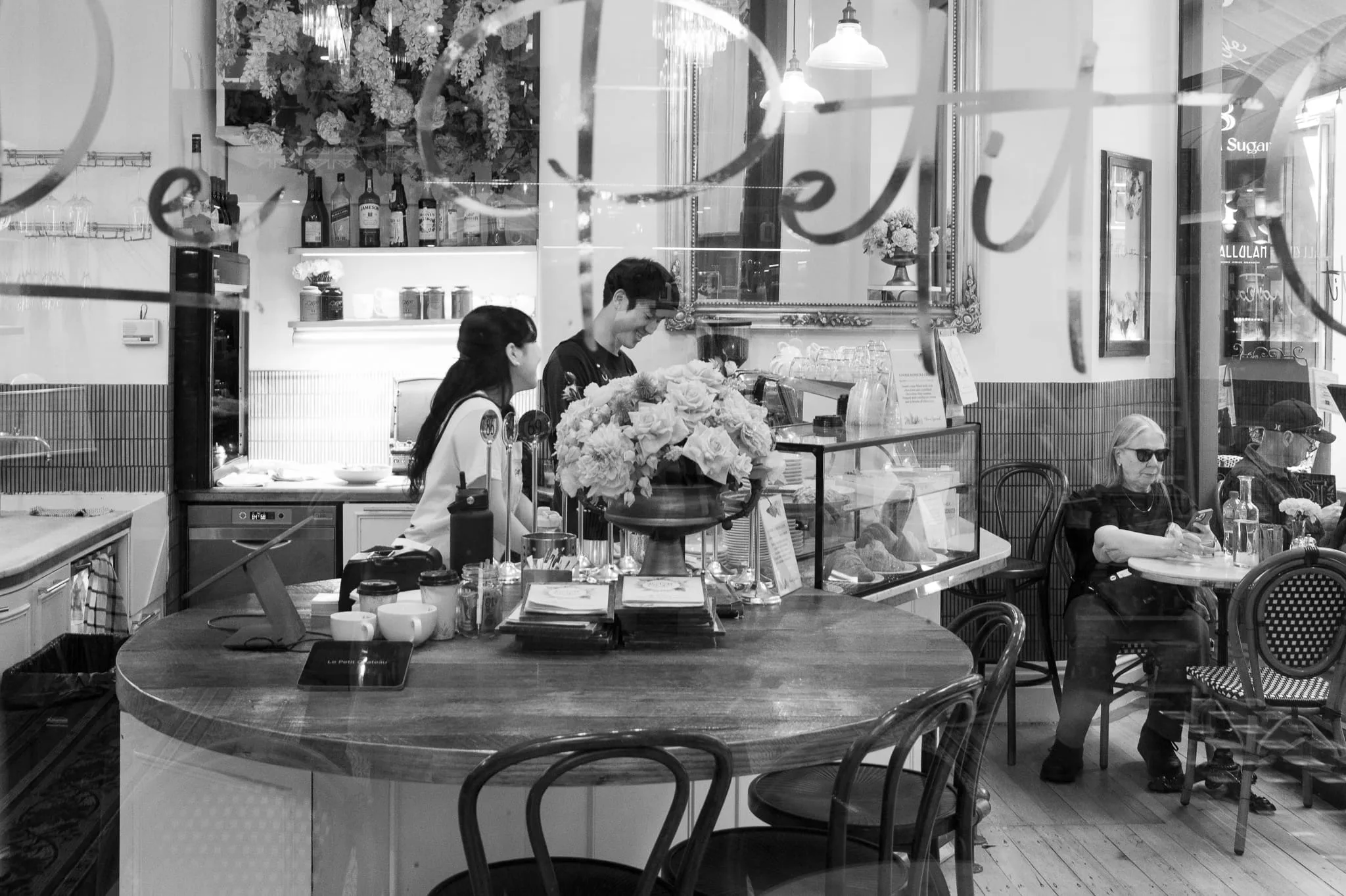 Street Photography captured in Melbourne Australia with the Leica Q3 43 by Arnold Szmerling INTL Photographer