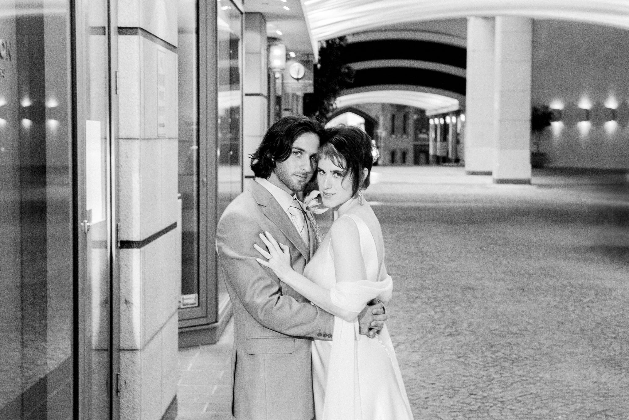 See the images from the luxury destination wedding of Helen + David - Melbourne, Australia by Arnold Szmerling INTL Photographer